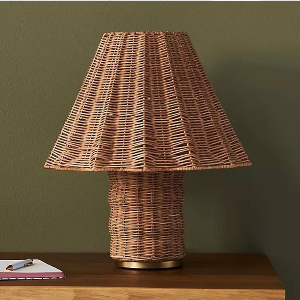 The Anthropologie Sutton Rattan Table LAMP NEW